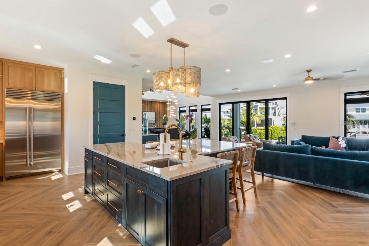 A4705734 Property Photo