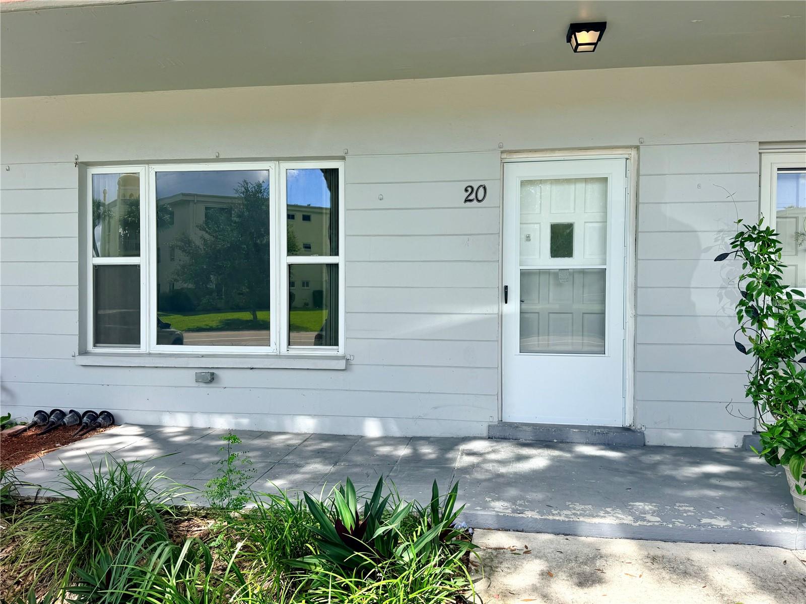 MLS# TB8547504 Property Photo
