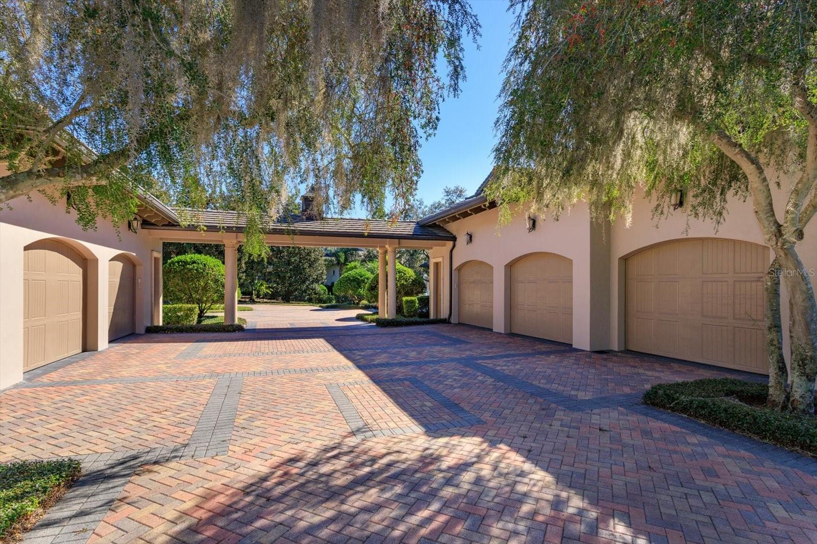O6441344 Property Photo
