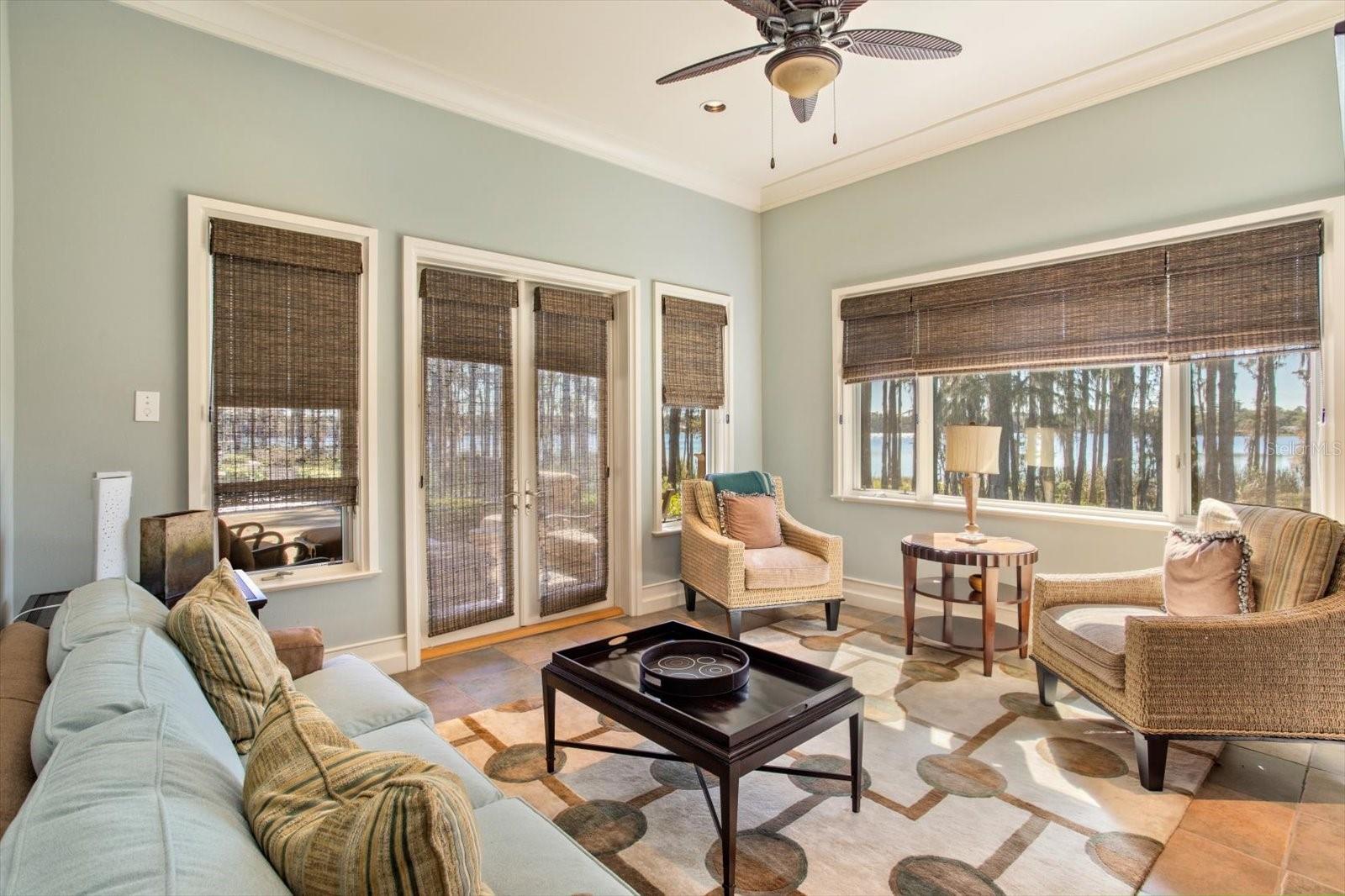 O6441344 Property Photo