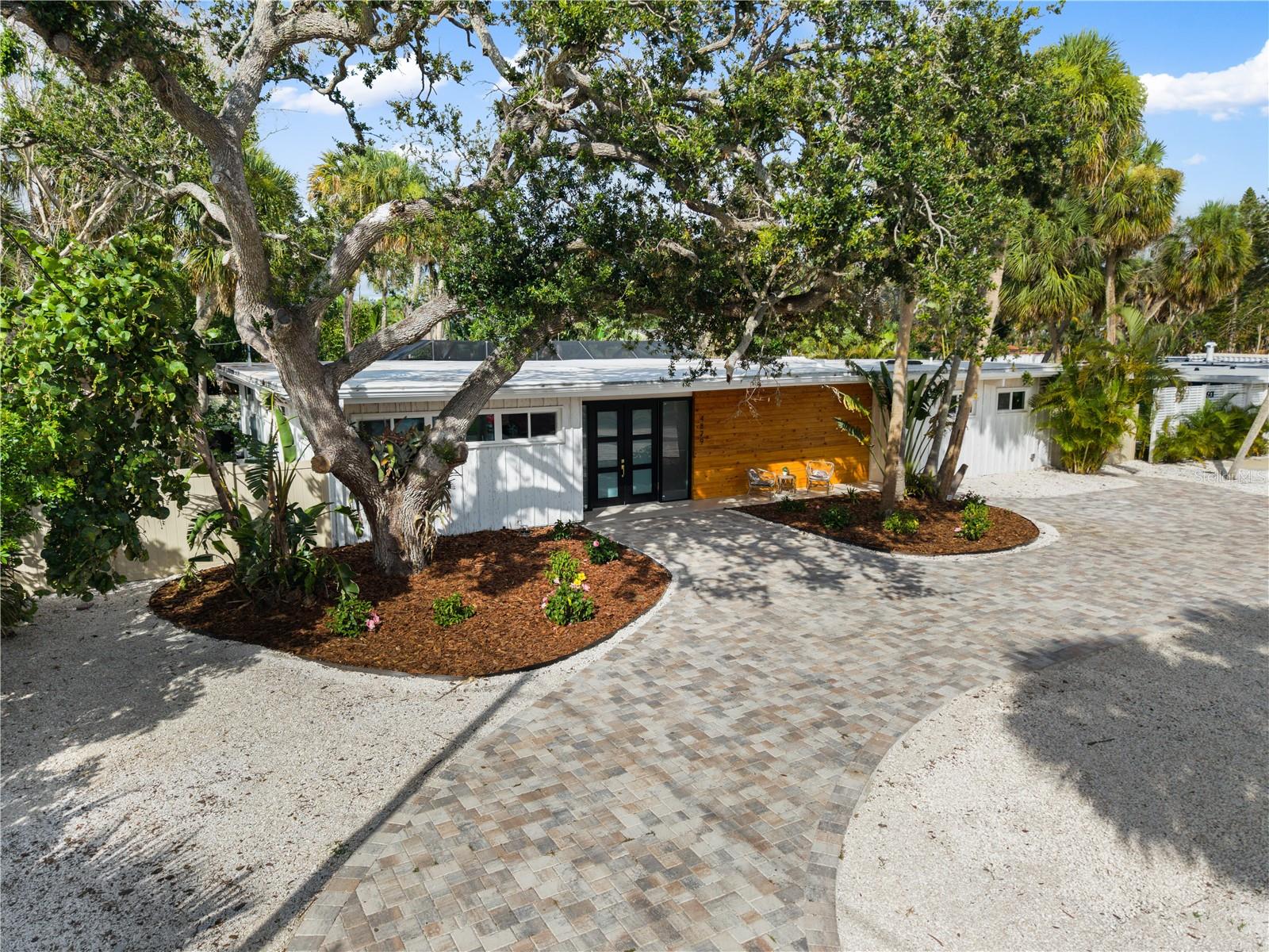 MLS# A4706036 Property Photo