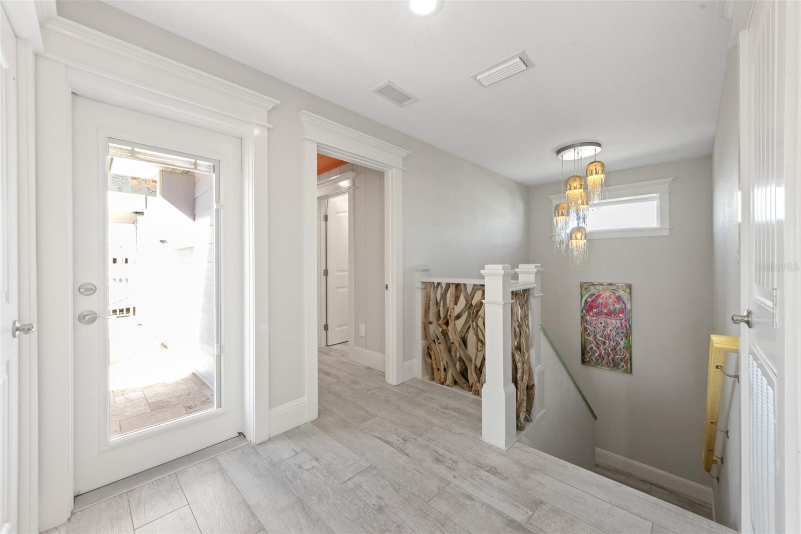 A4706045 Property Photo