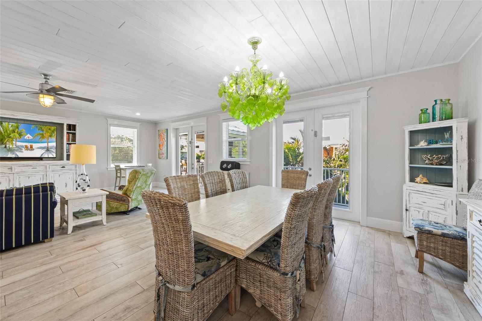 A4706045 Property Photo