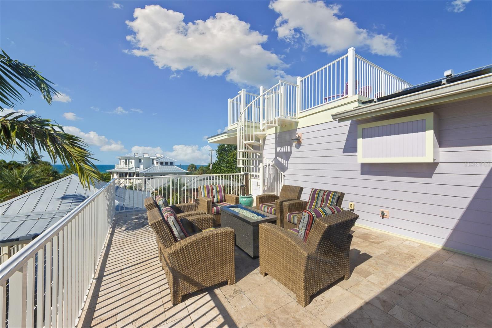A4706045 Property Photo