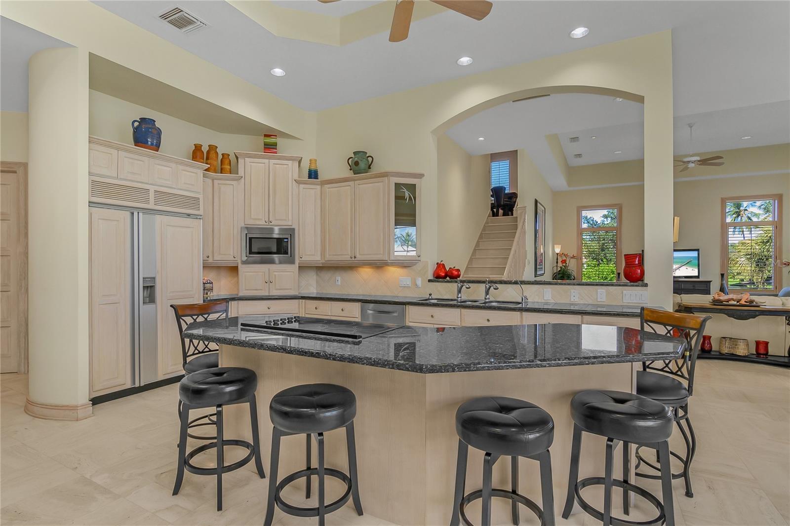 O6441910 Property Photo