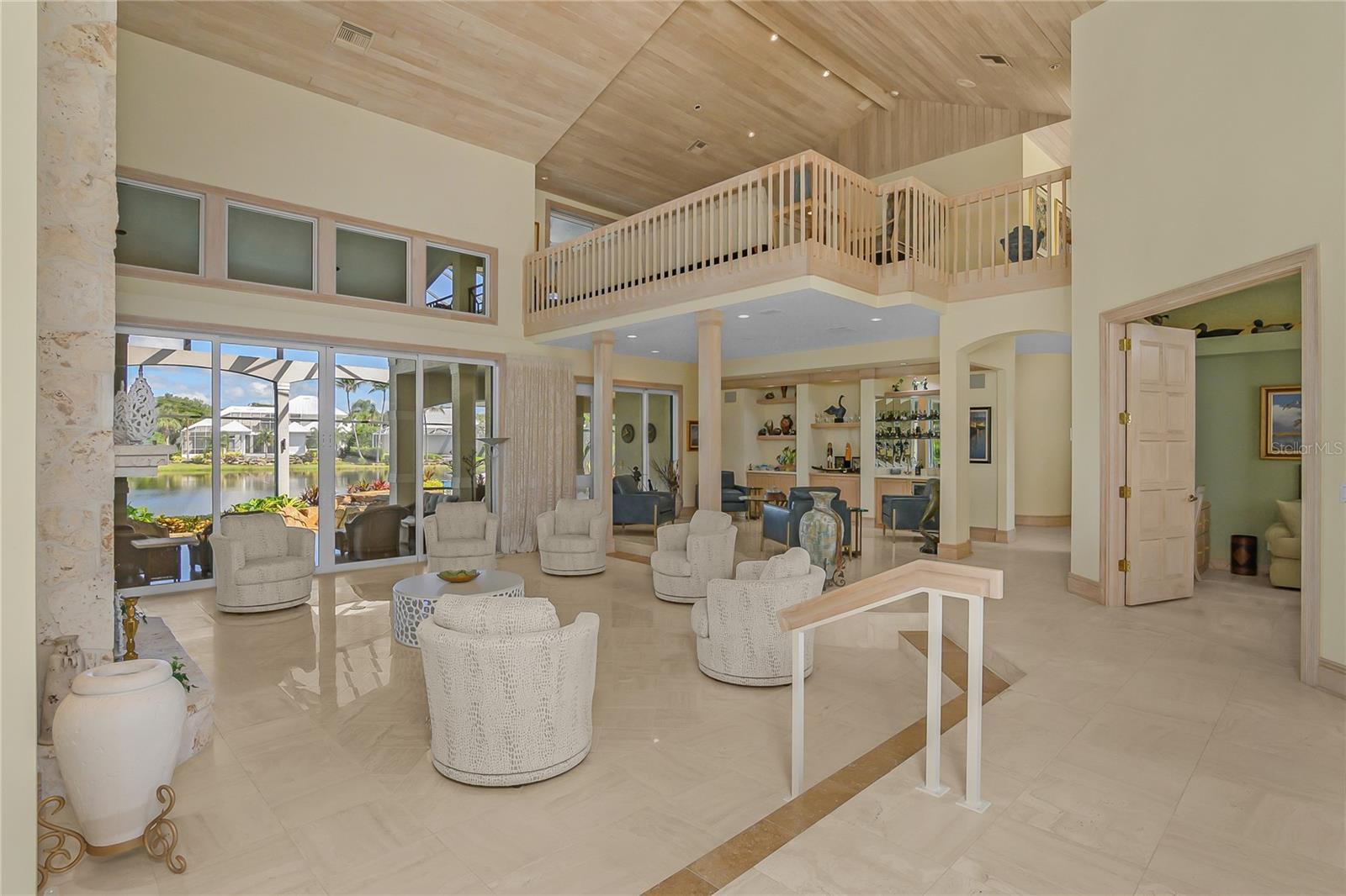 O6441910 Property Photo