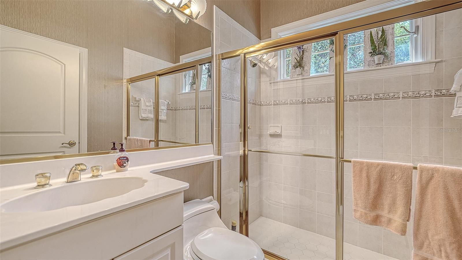 A4706228 Property Photo
