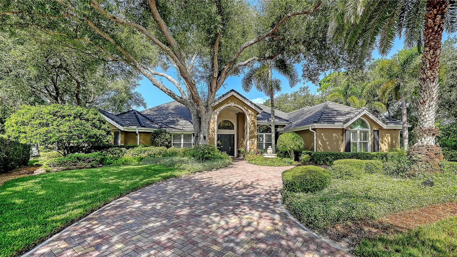 A4706319 Property Photo