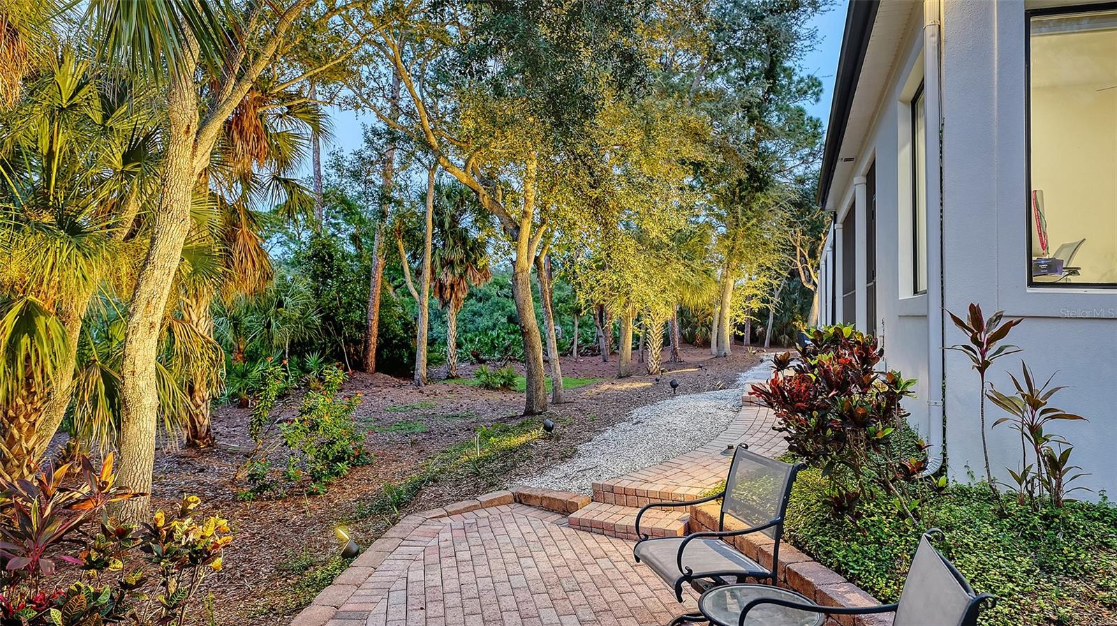 A4706333 Property Photo