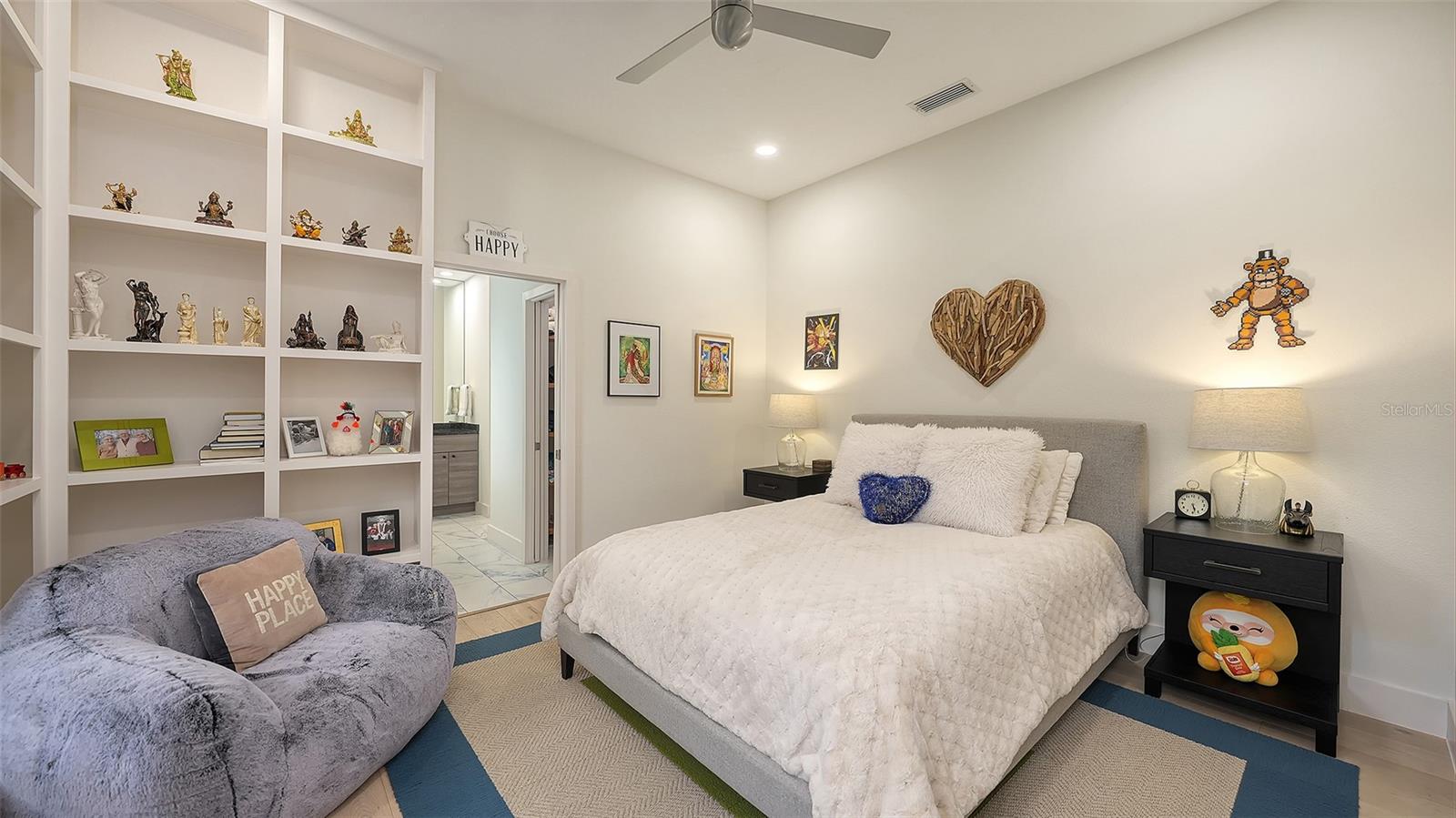 A4706333 Property Photo