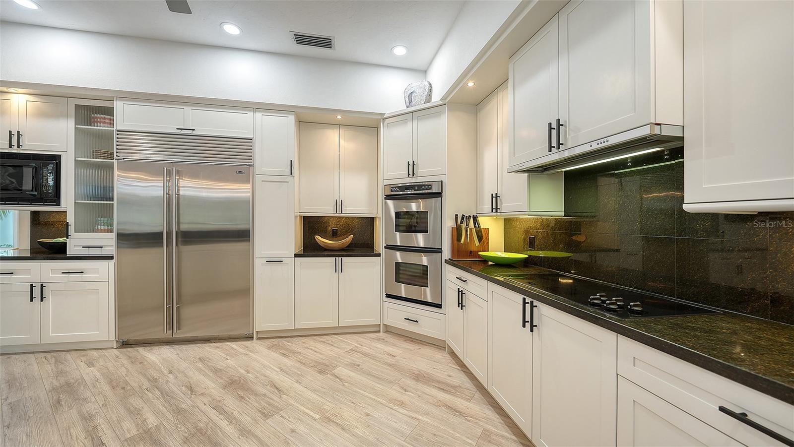 A4706333 Property Photo