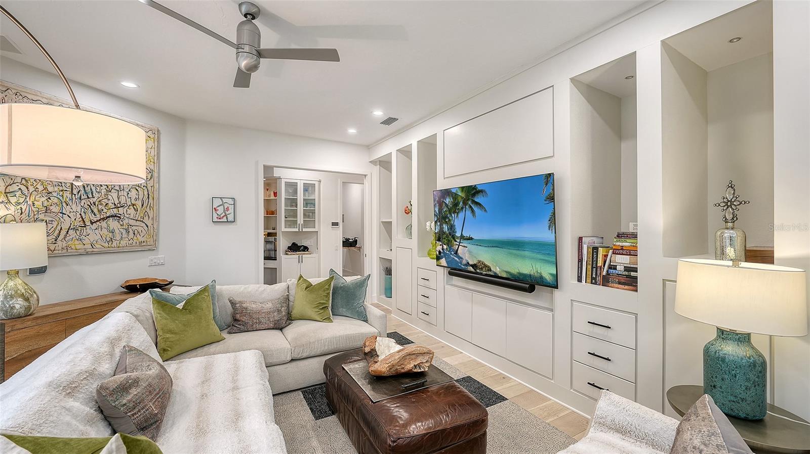 A4706333 Property Photo