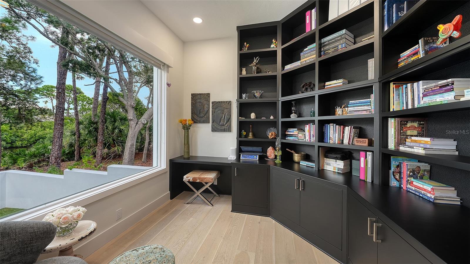 A4706333 Property Photo