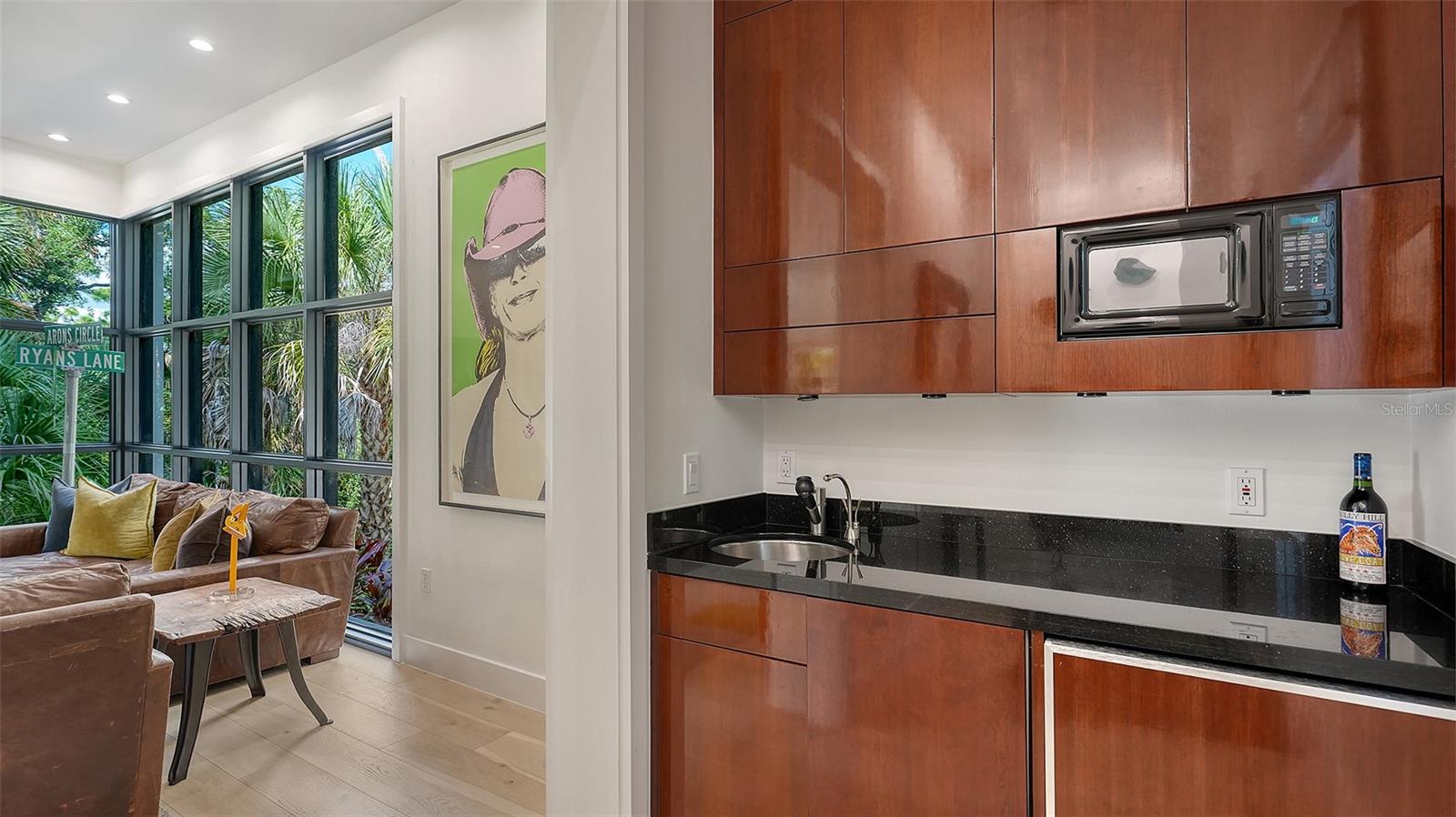 A4706333 Property Photo