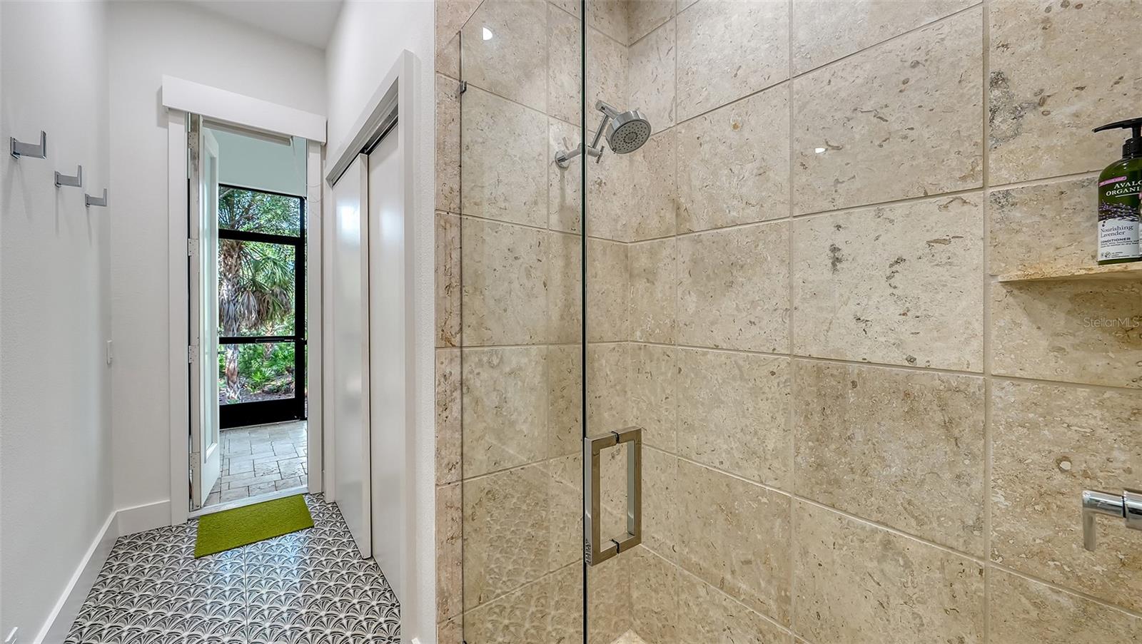 A4706333 Property Photo