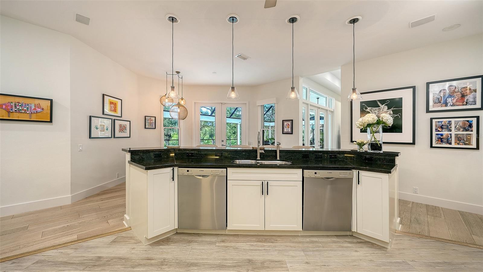 A4706333 Property Photo