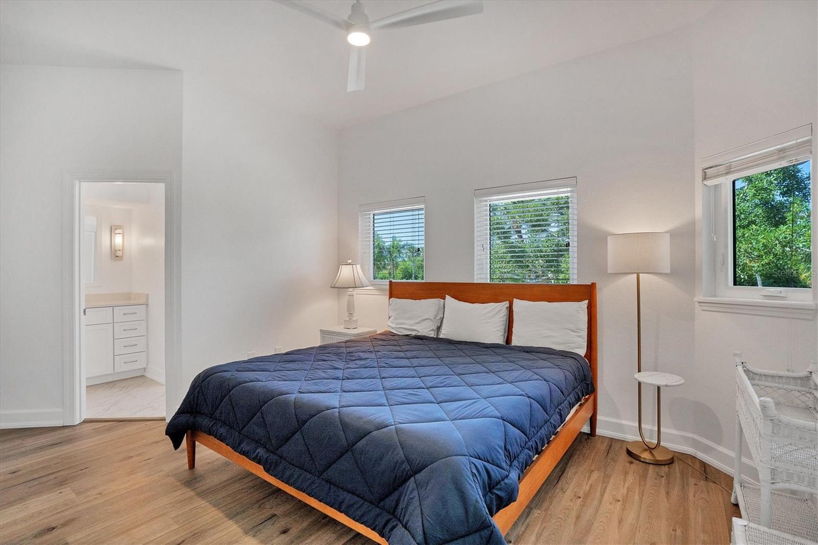 D6148797 Property Photo