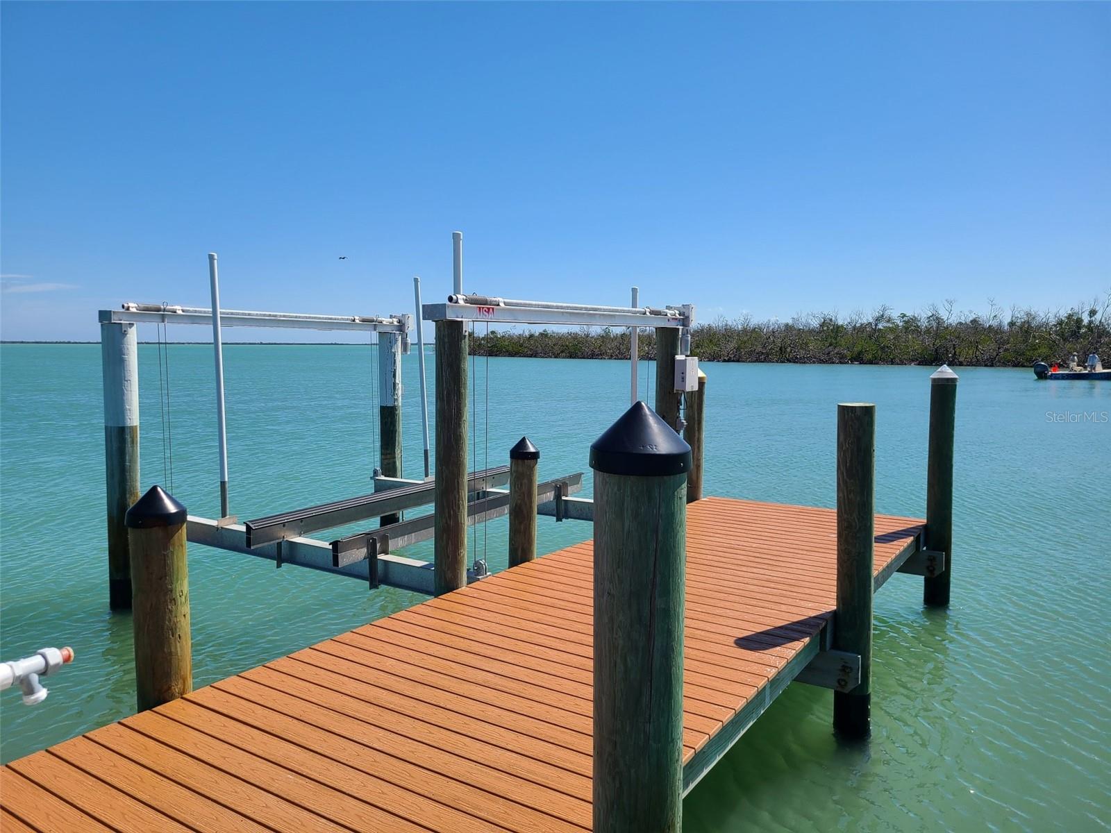 D6148797 Property Photo