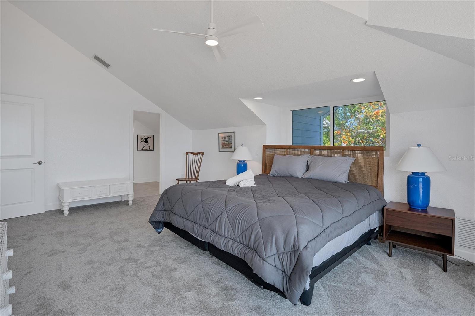 D6148797 Property Photo