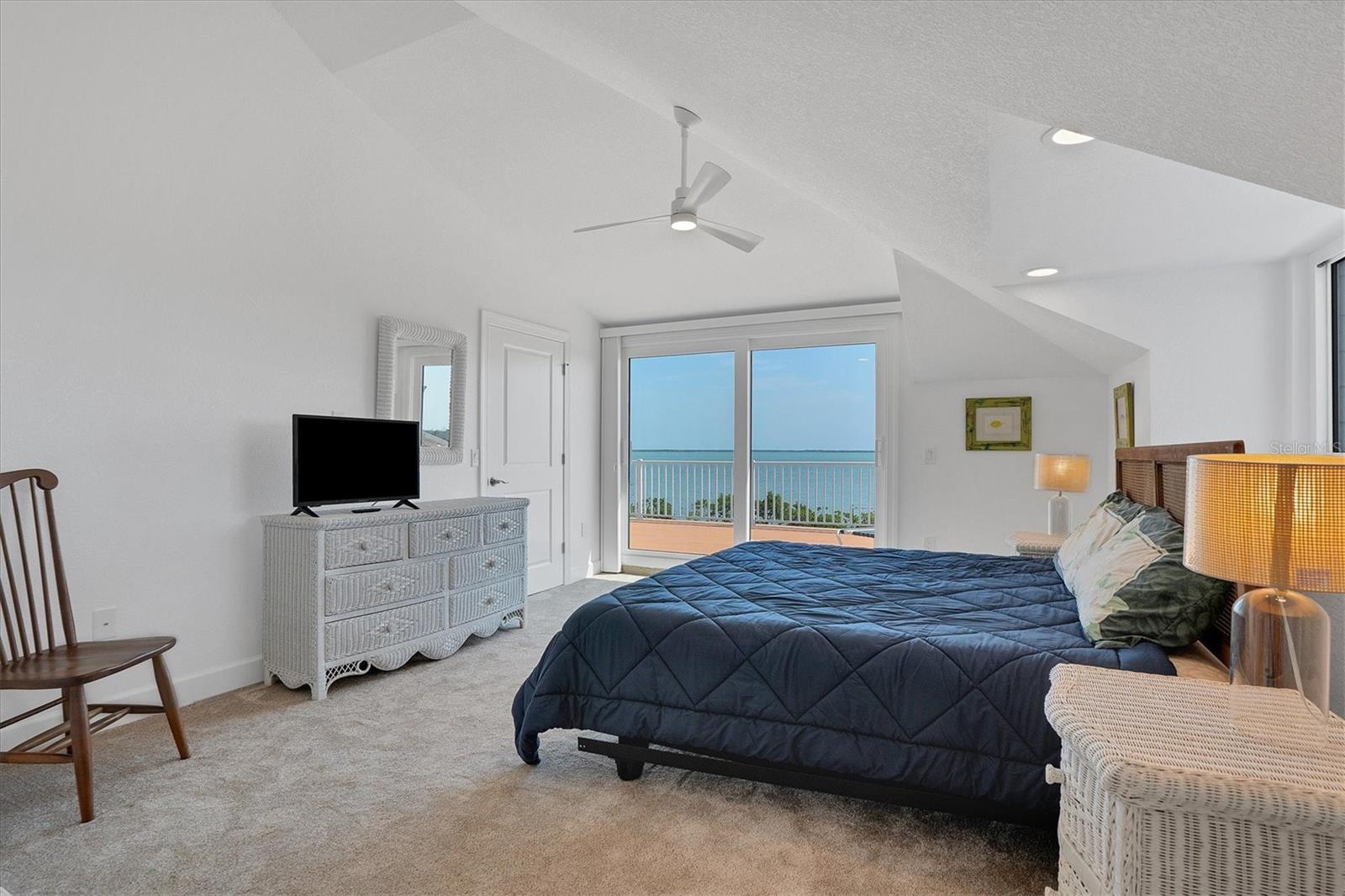 D6148797 Property Photo