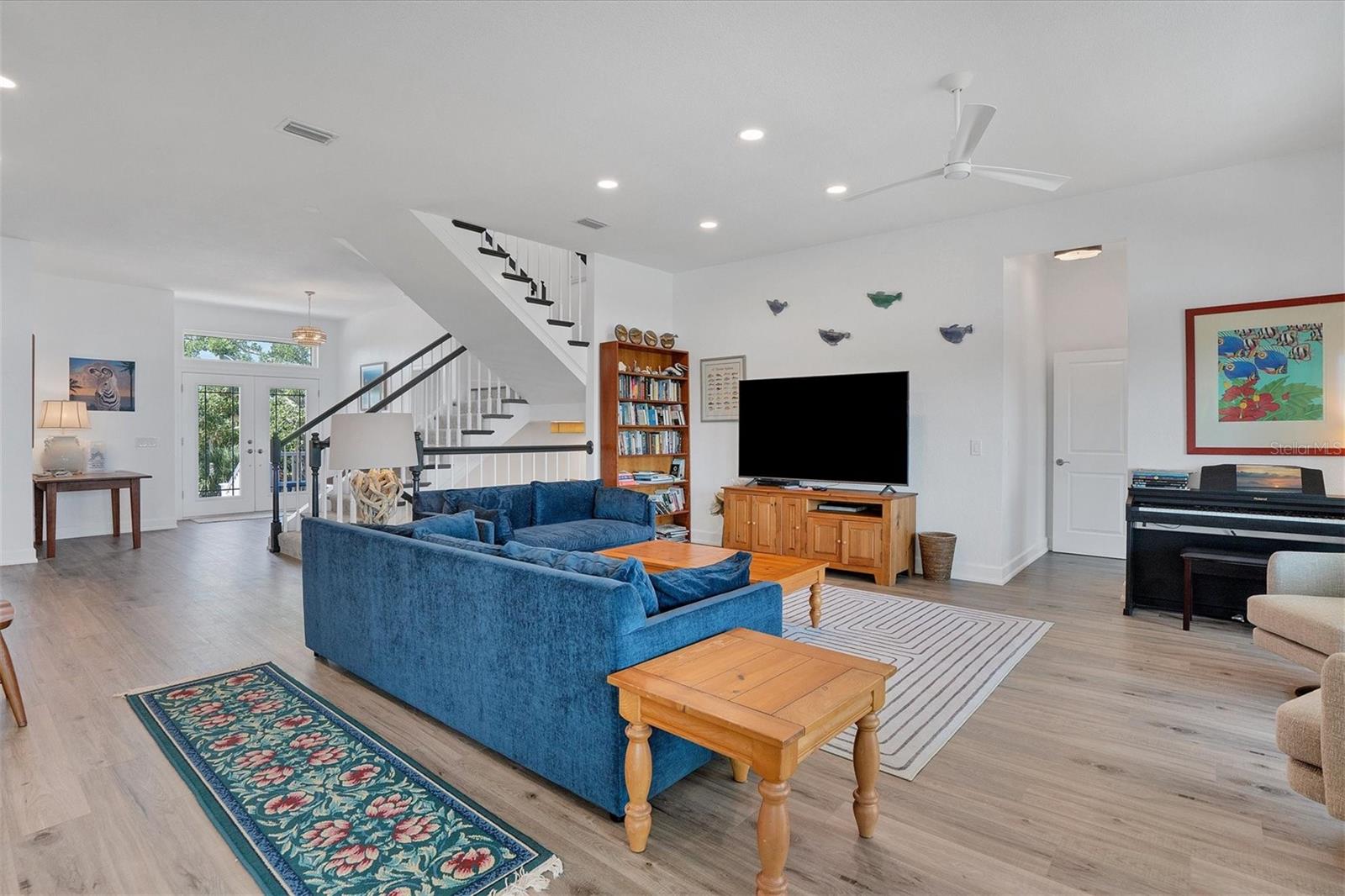 D6148797 Property Photo
