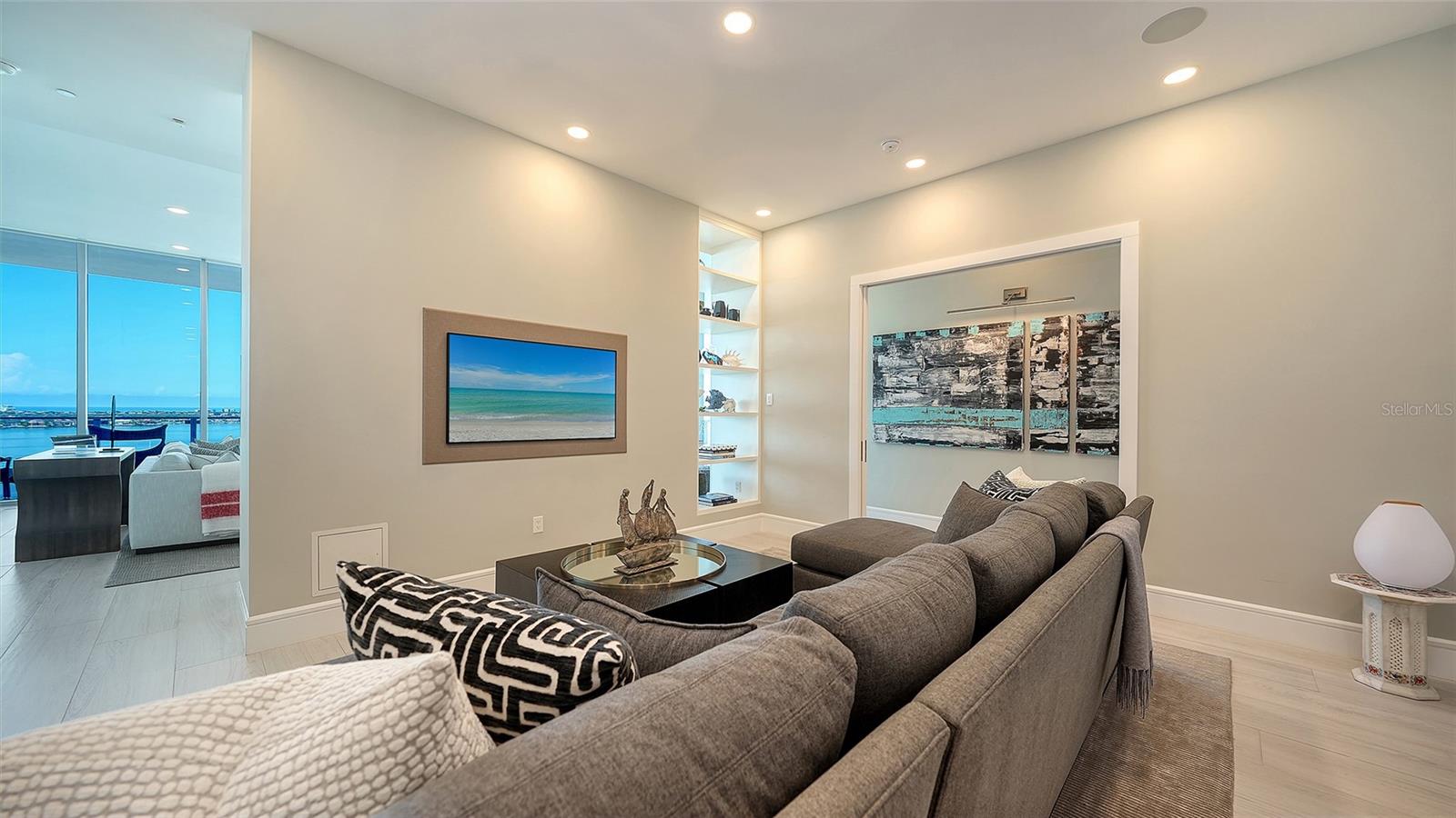 A4706459 Property Photo