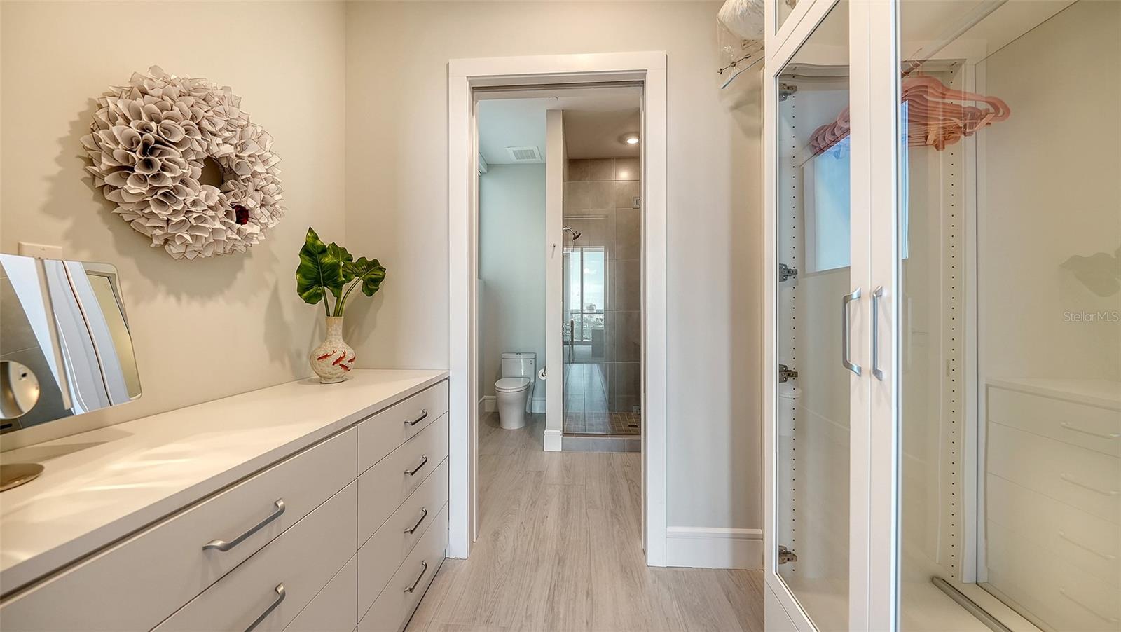 A4706459 Property Photo