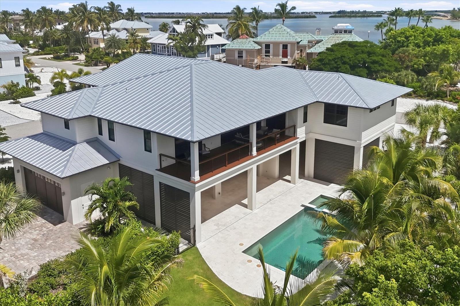 D6148817 Property Photo