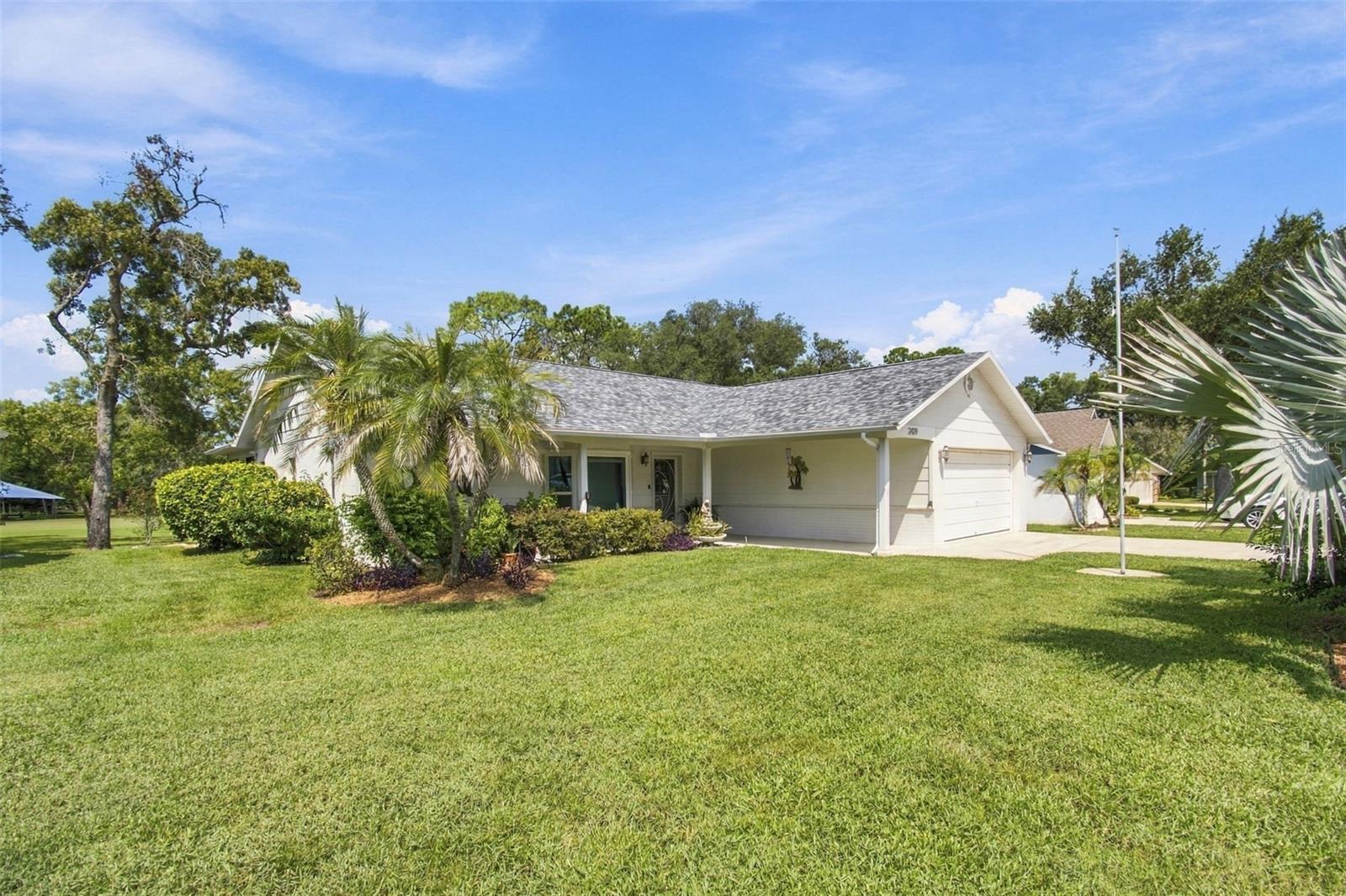MLS# W7889621 Property Photo