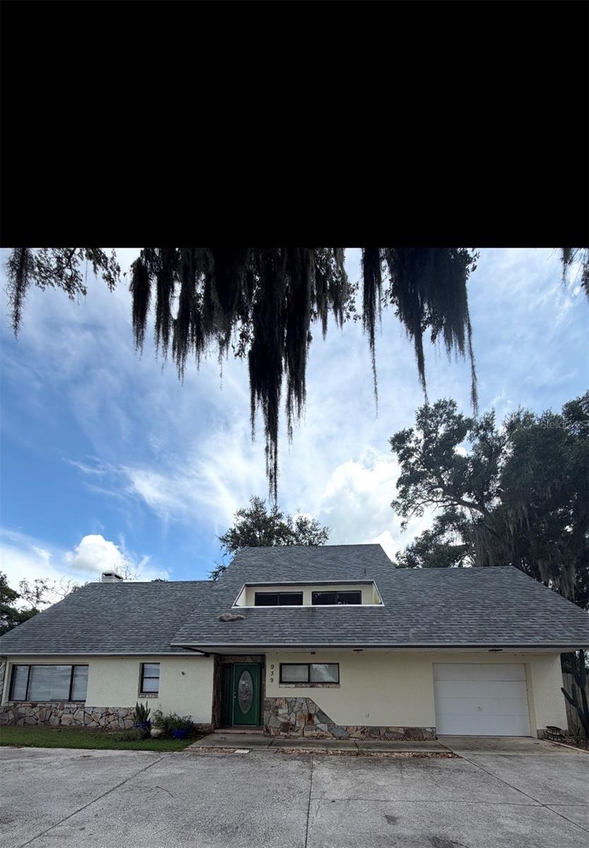 MLS# TB8549981 Property Photo