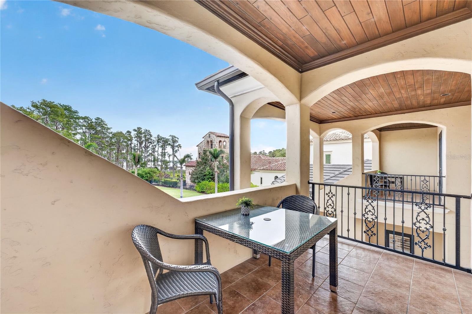 O6443311 Property Photo