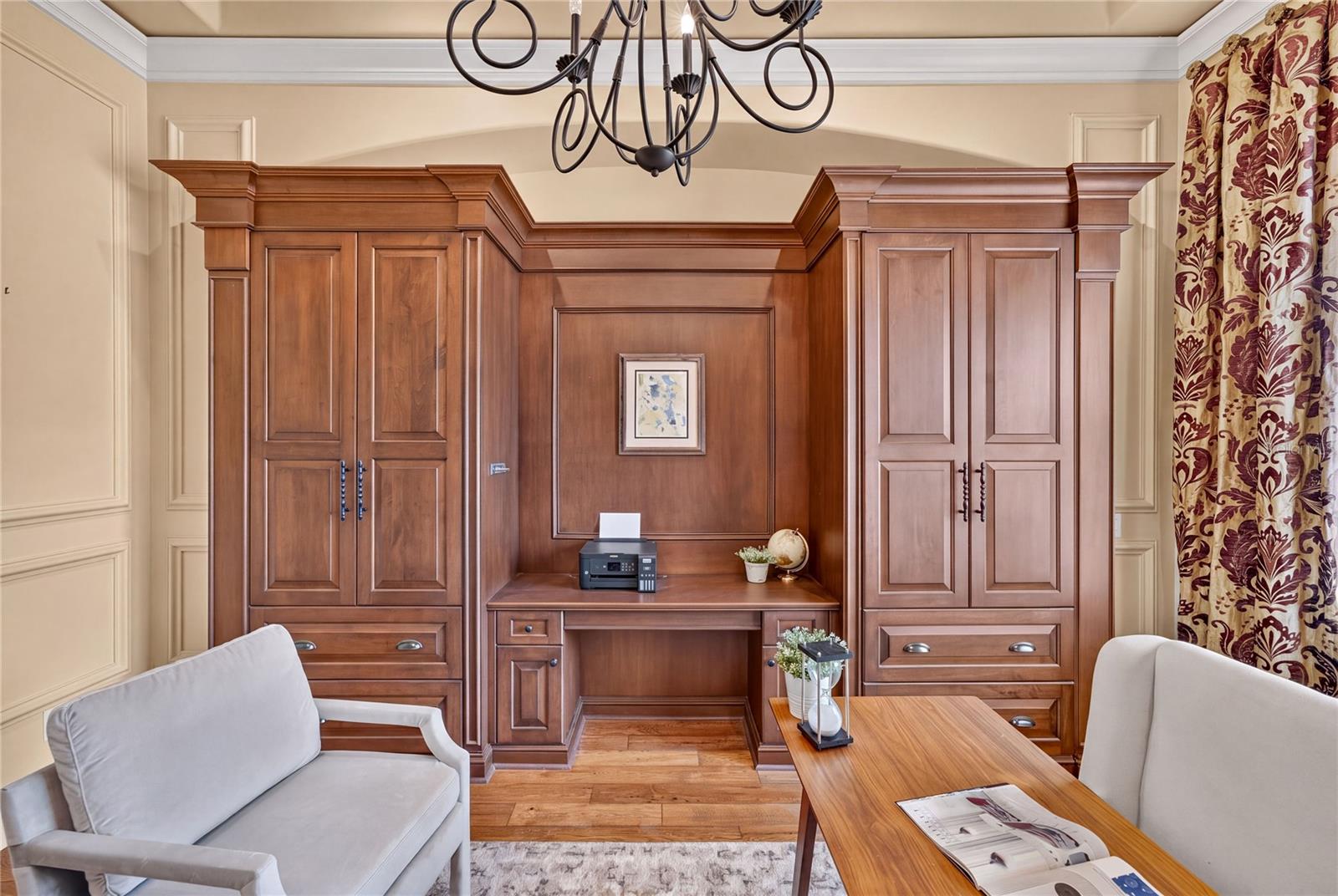 O6443311 Property Photo