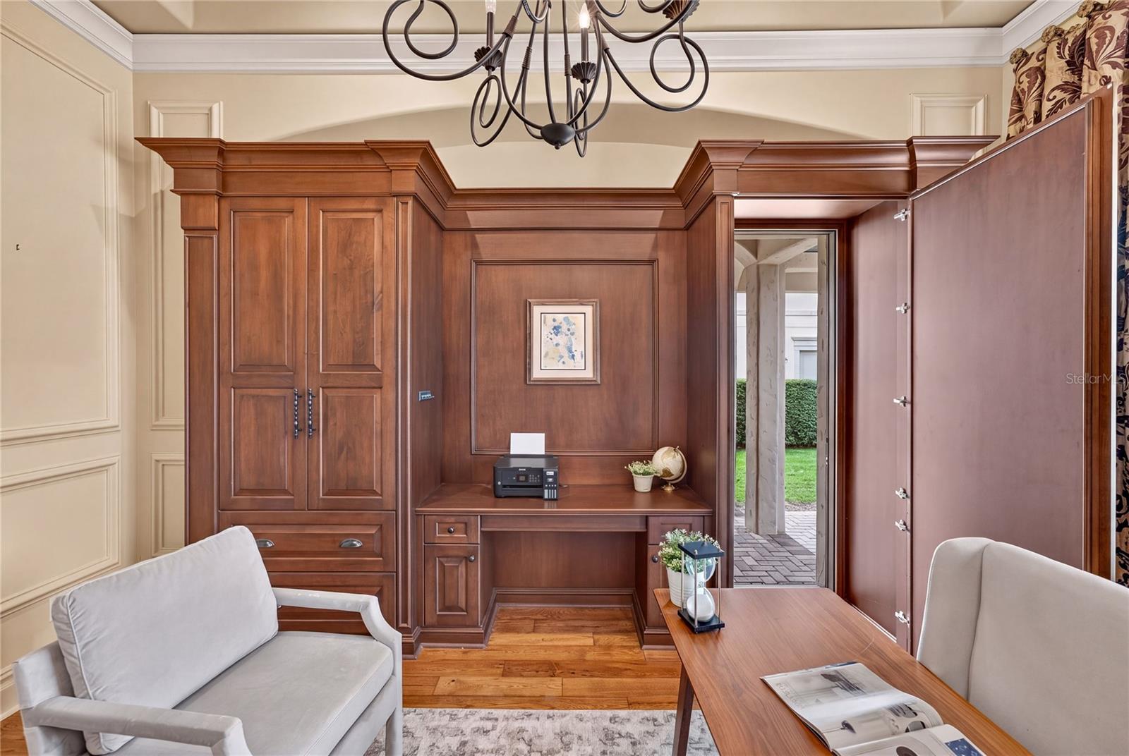 O6443311 Property Photo