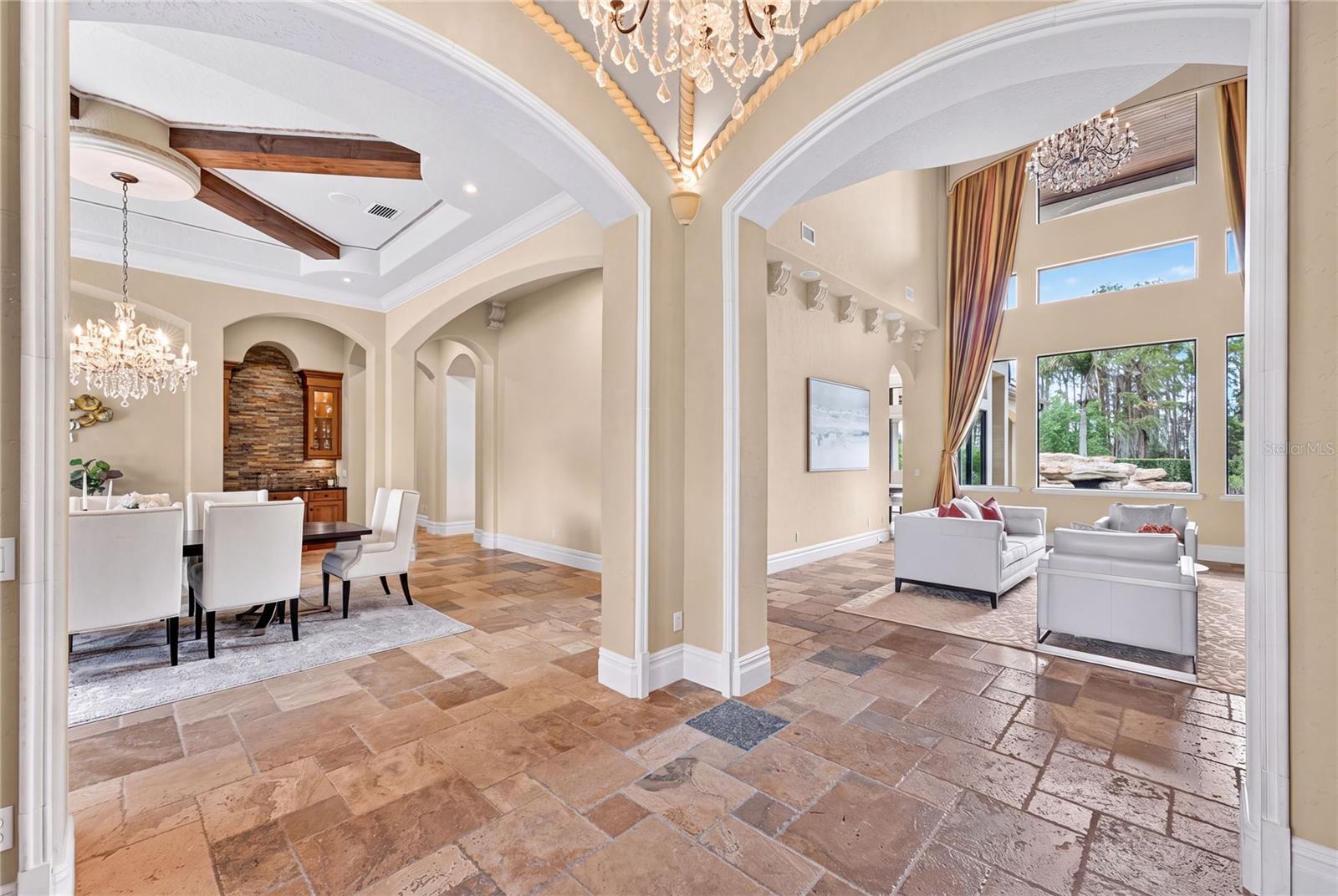 O6443311 Property Photo