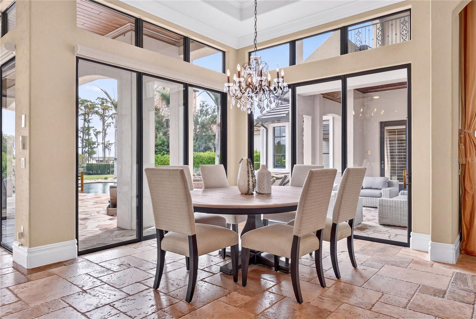 O6443311 Property Photo