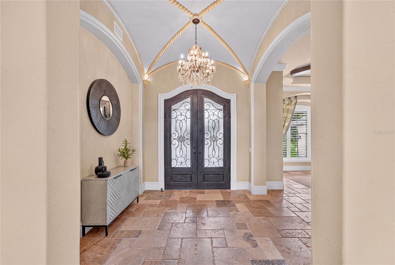 O6443311 Property Photo