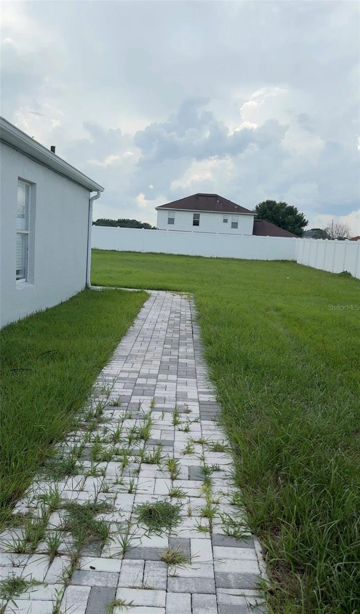 MLS# O6443839 Property Photo