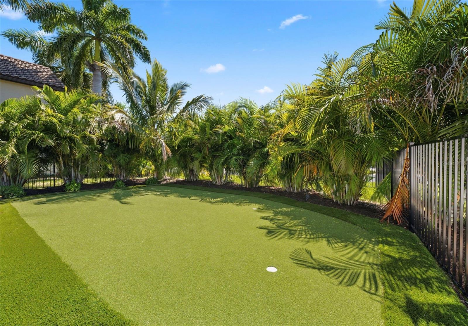 A4707025 Property Photo
