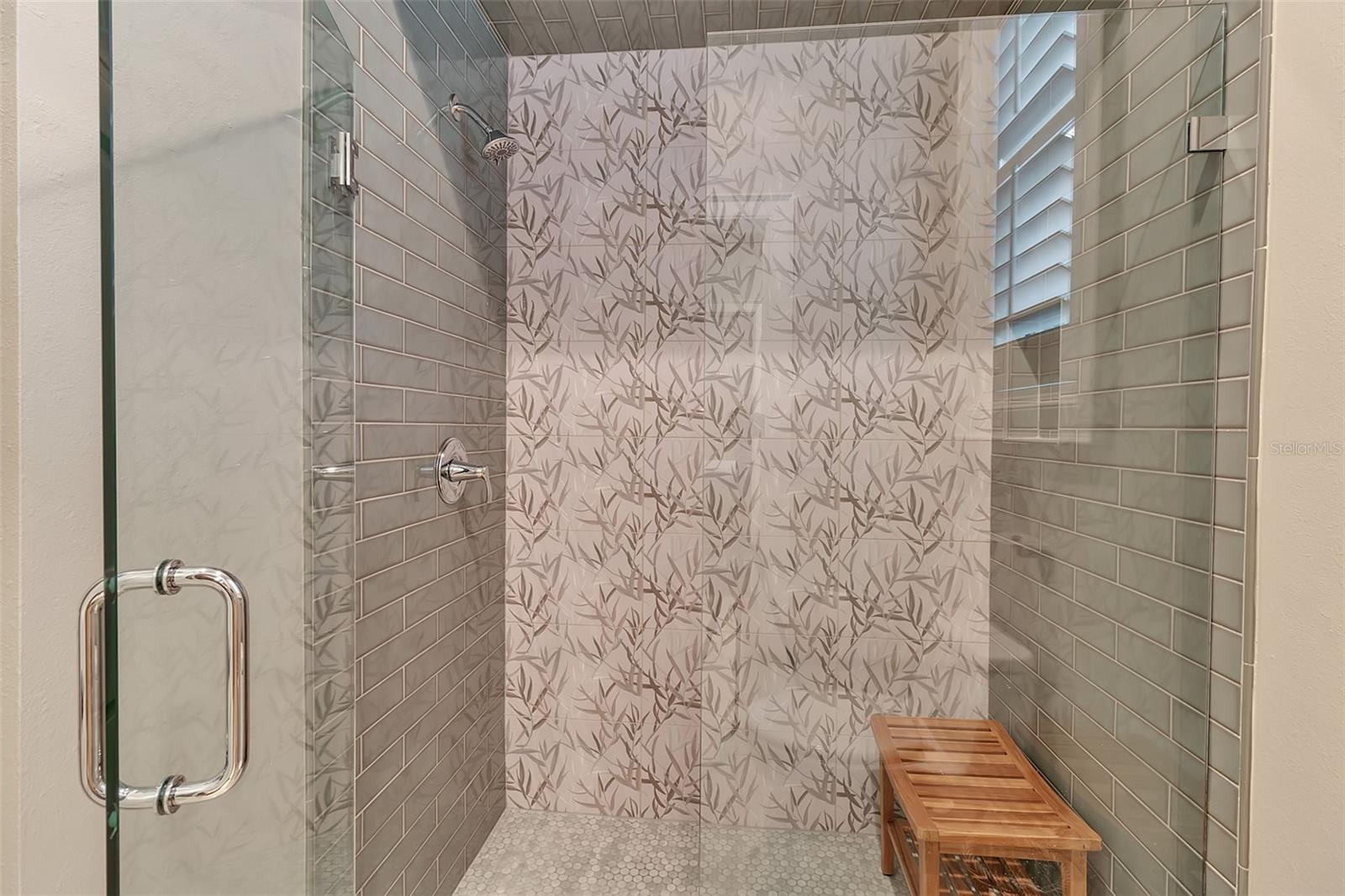 A4707058 Property Photo
