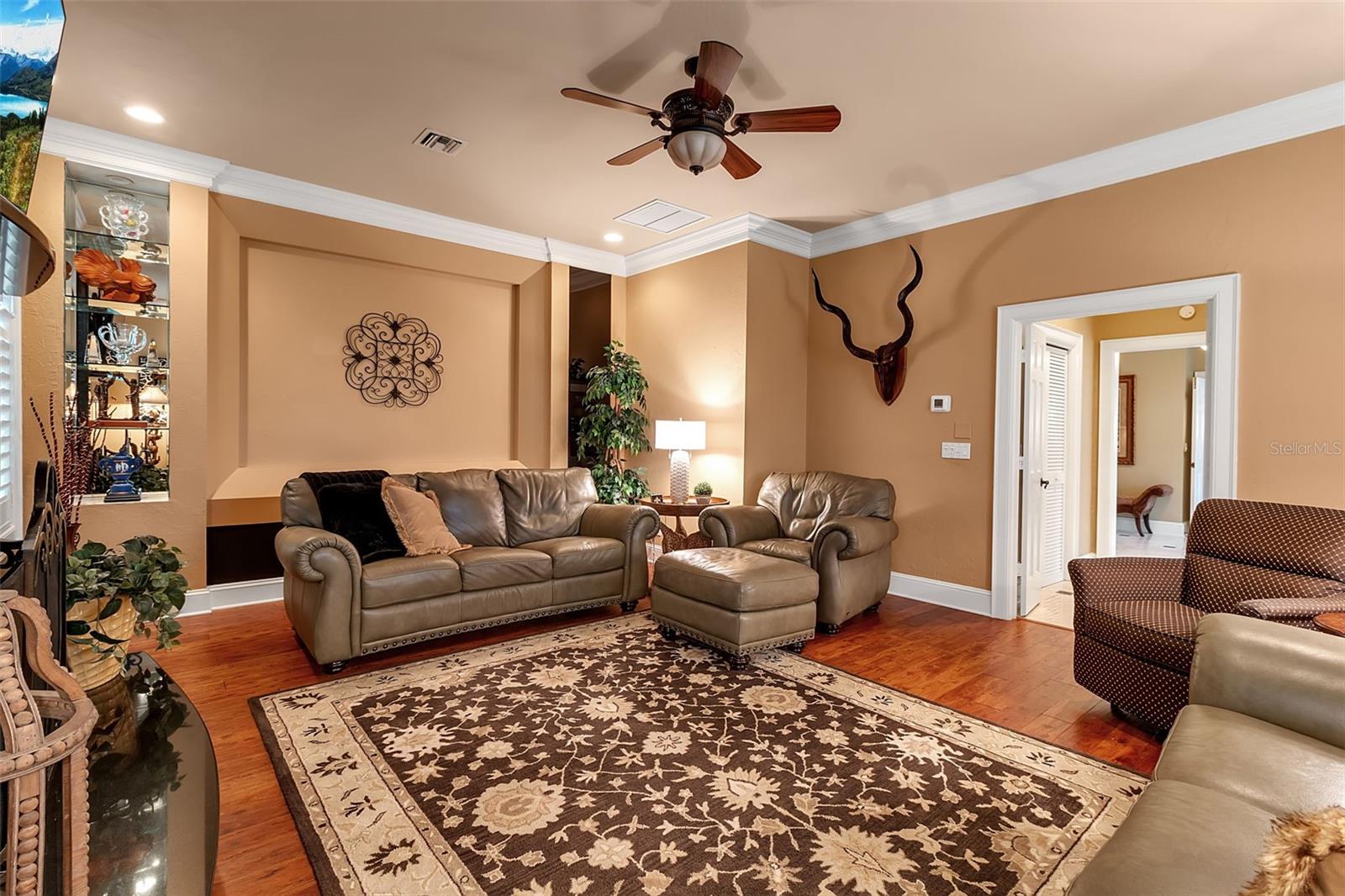 A4707058 Property Photo