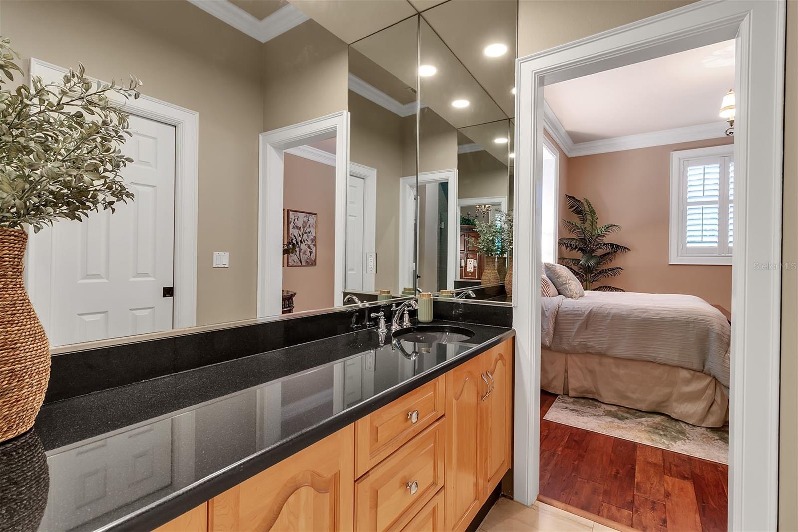 A4707058 Property Photo