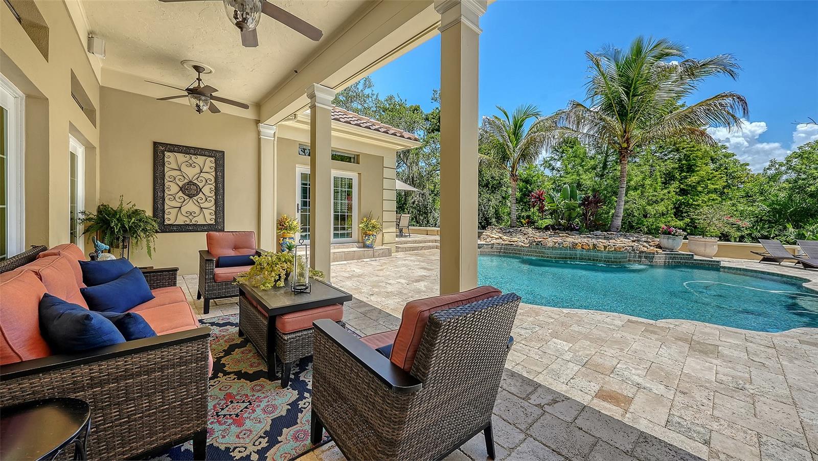 A4707058 Property Photo