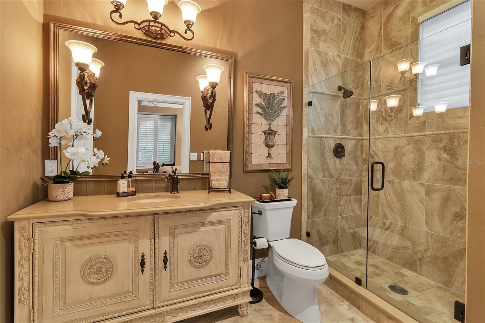 A4707058 Property Photo