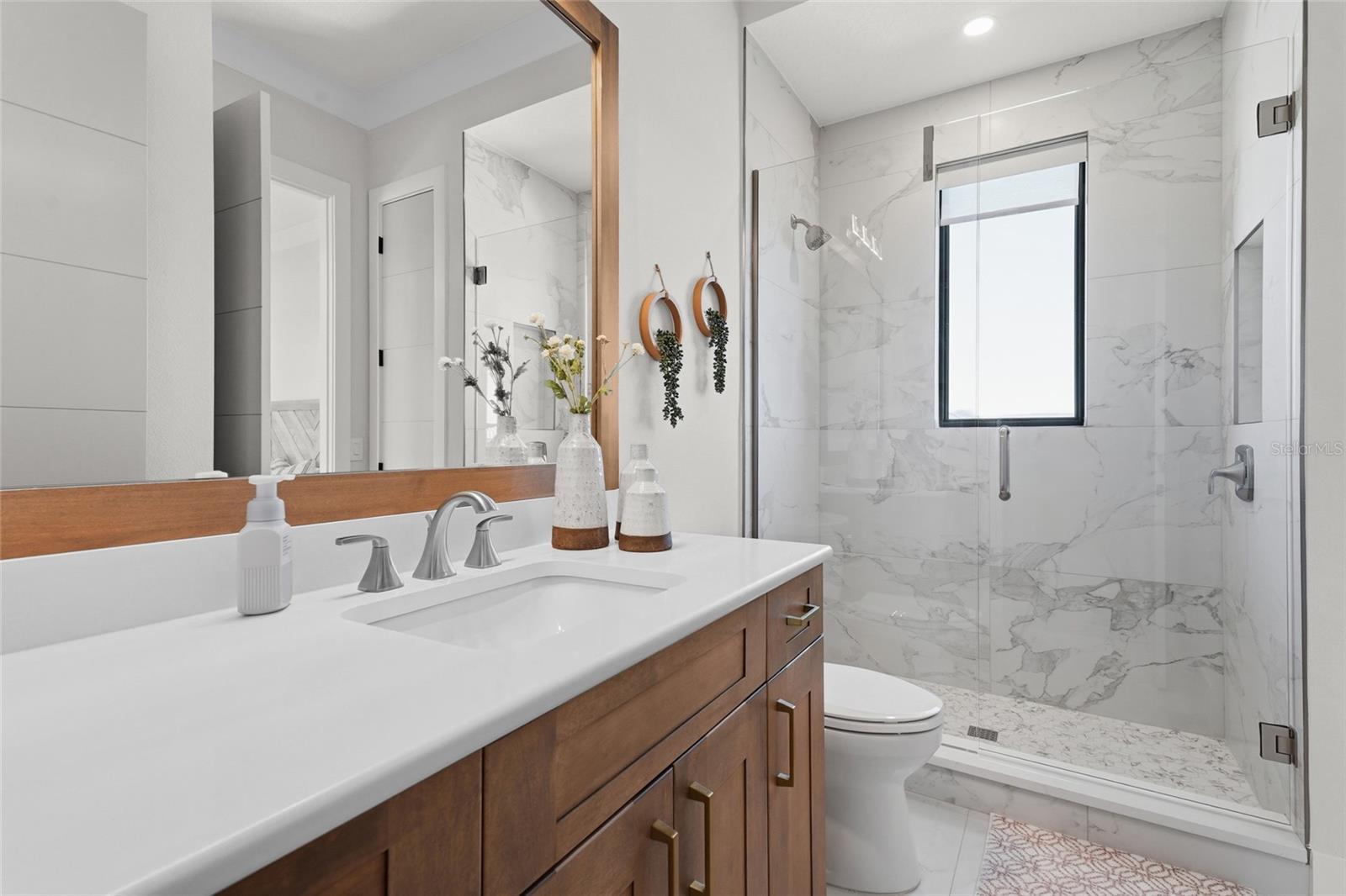 A4707083 Property Photo