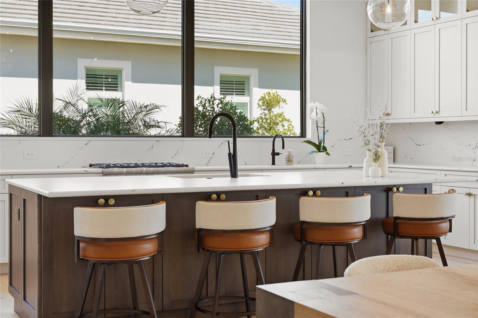 A4707083 Property Photo