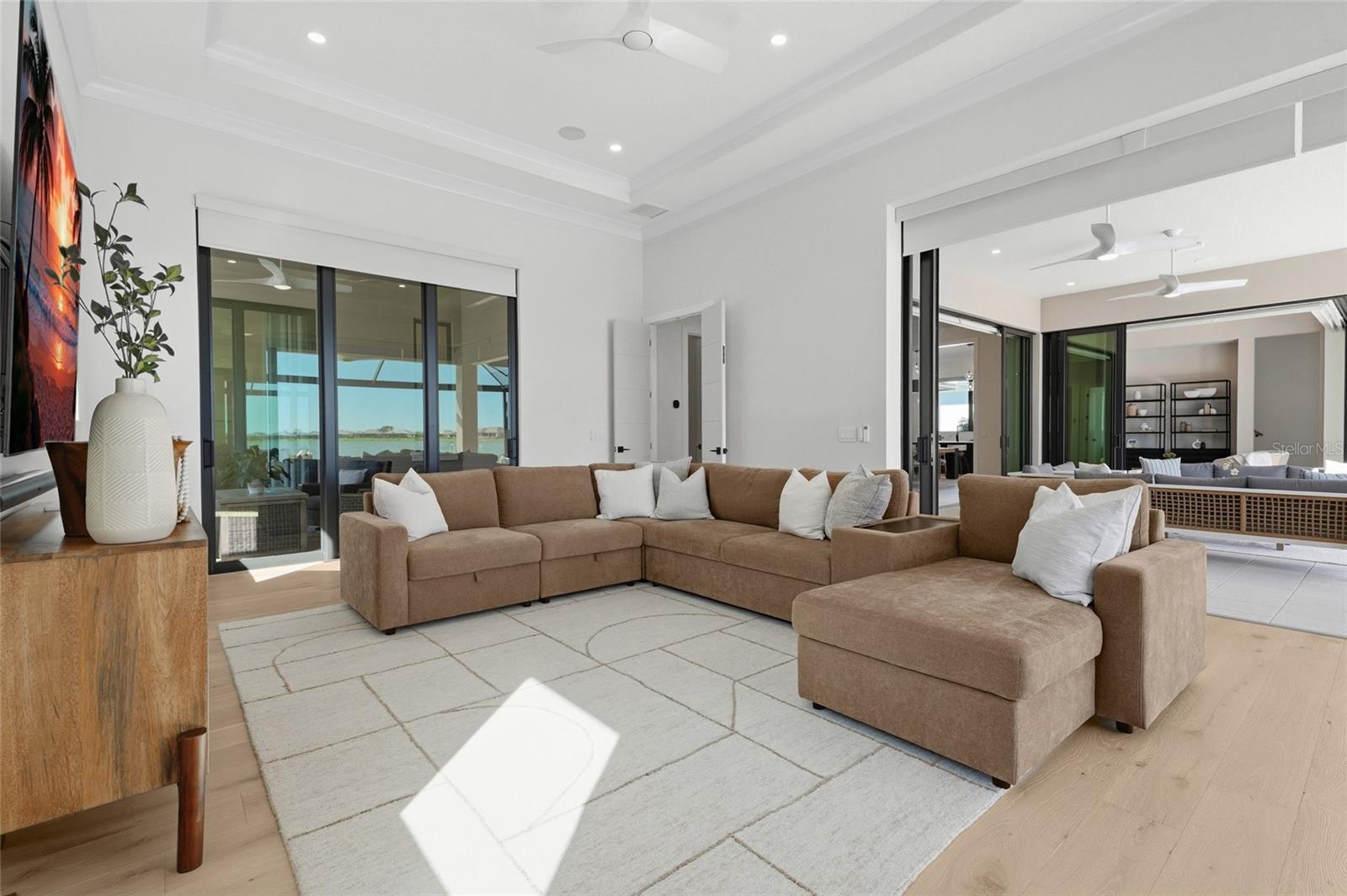 A4707083 Property Photo