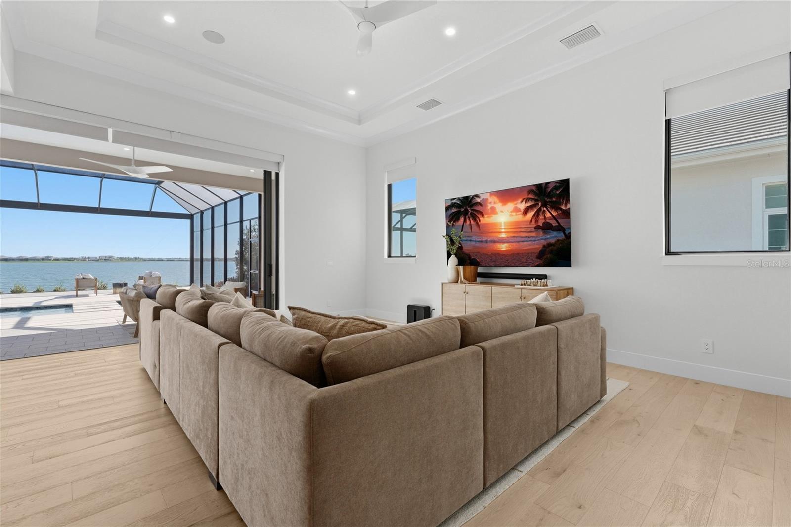 A4707083 Property Photo