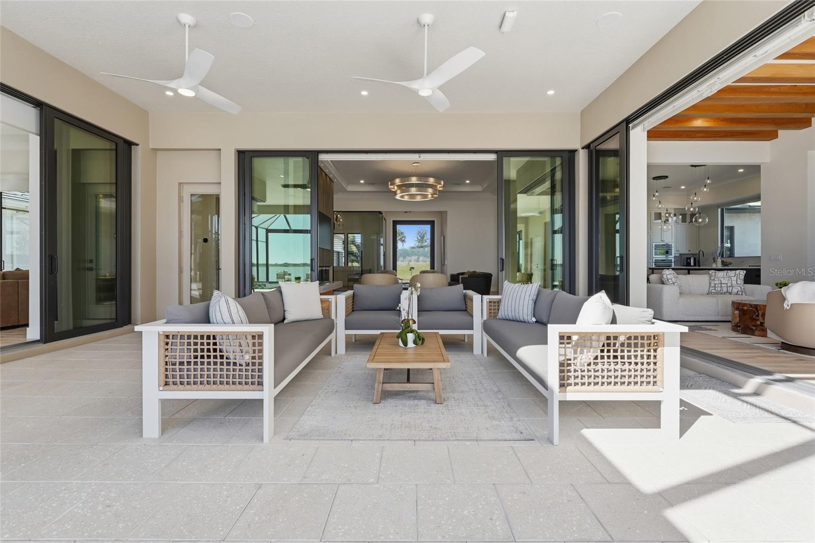 A4707083 Property Photo