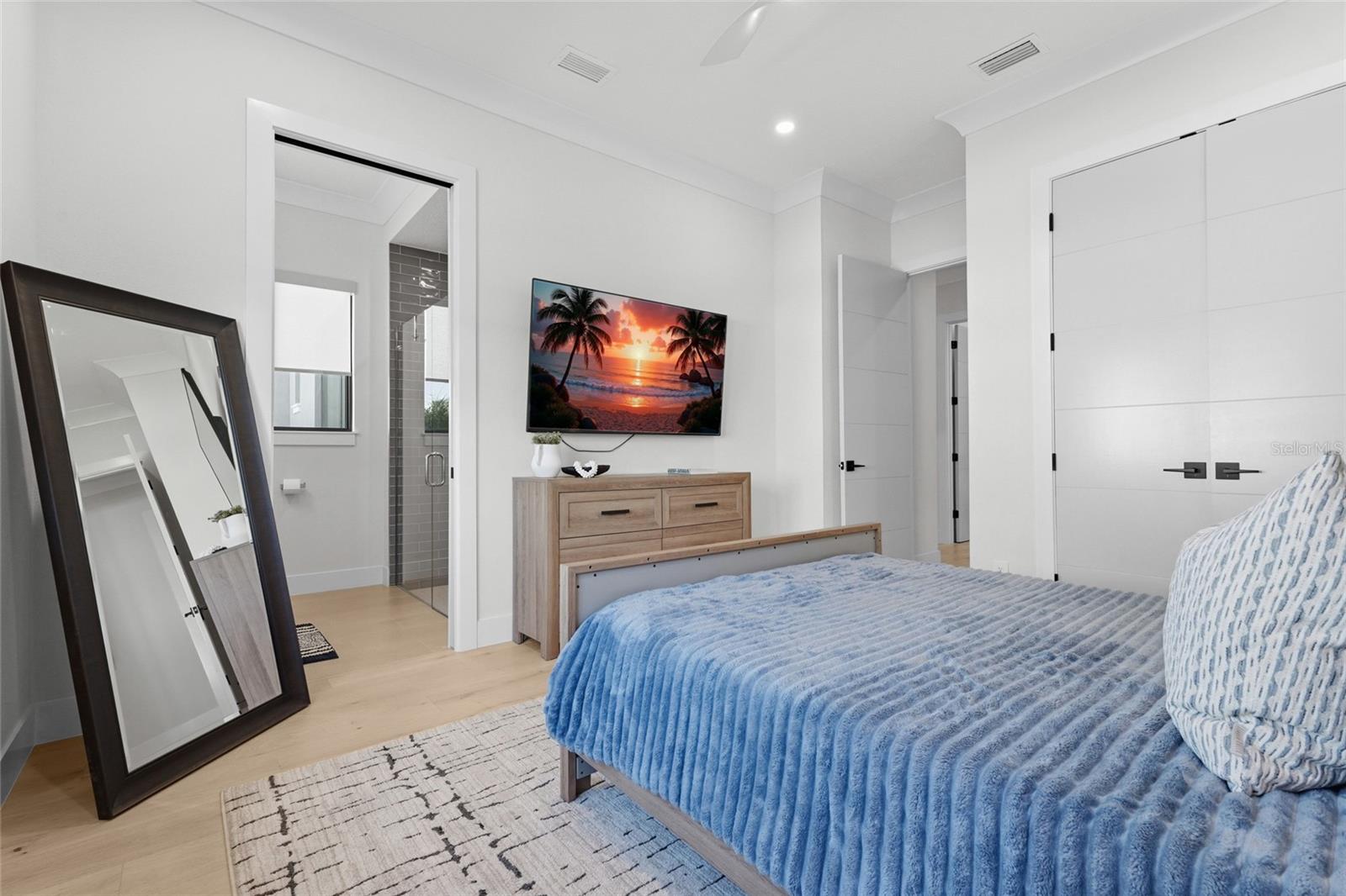 A4707083 Property Photo