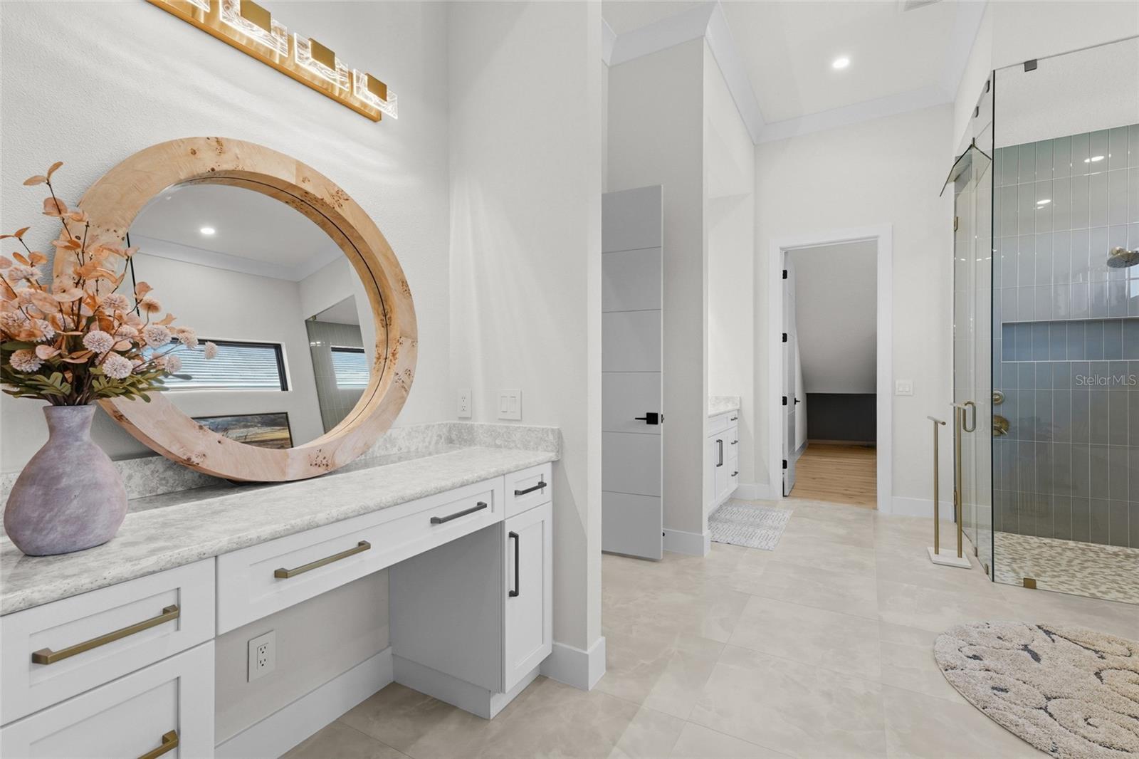 A4707083 Property Photo
